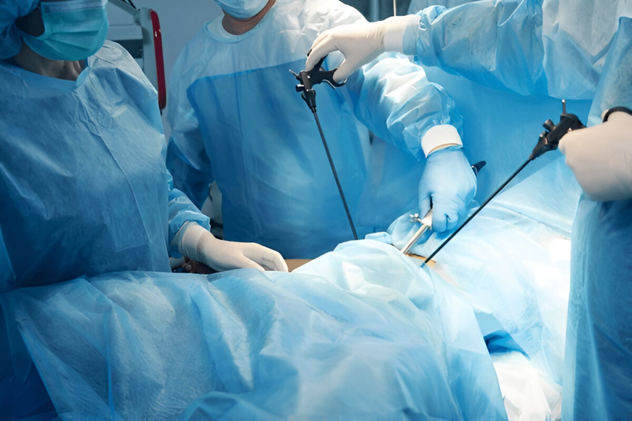 Hysteroscopy & Hysterectomy in Kolkata